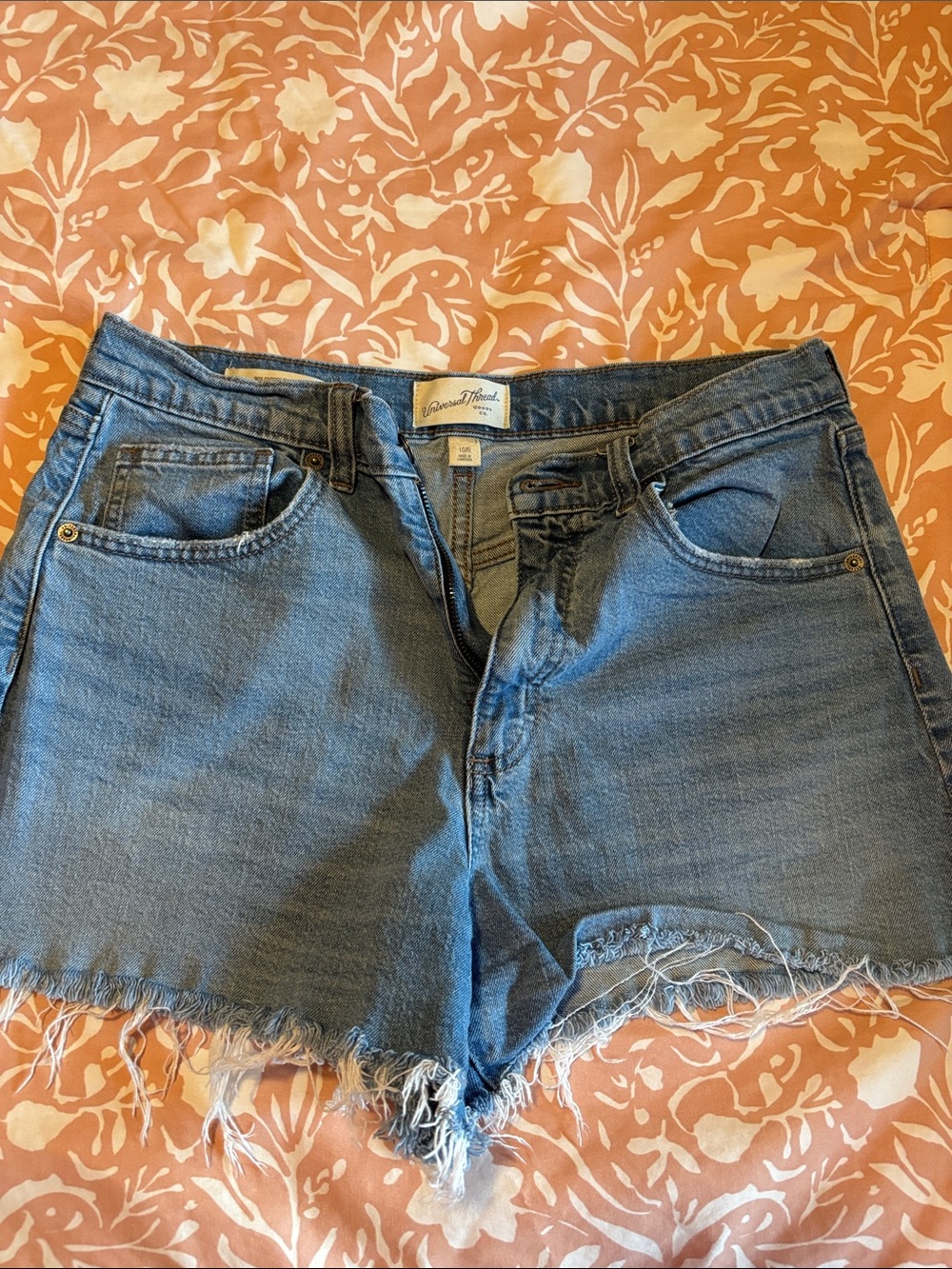 Universal Thread Blue High-Rise Frayed Hem Denim Shorts